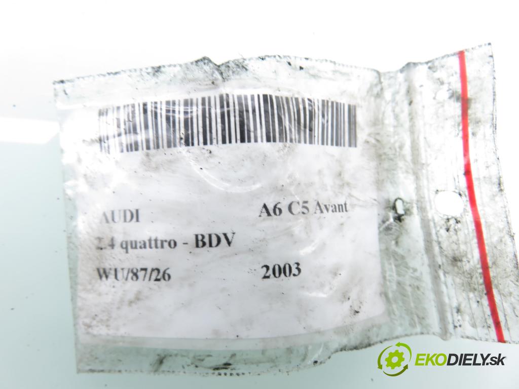AUDI A6 Avant (4B5, C5) KOMBI 2003 125,00 2.4 quattro - BDV 2393,00 Uchytenie prevodovky 8D0399113AG