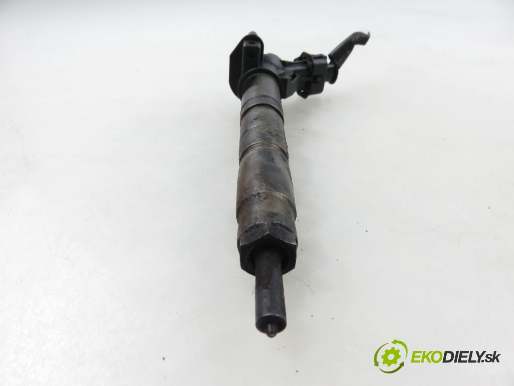 HONDA ACCORD VIII (CU) SEDAN 2009 110,00 2.2 i-DTEC (CU3) - N22B1 2199,00 vstrekovač 0445116006 ; 16450RL0G01 (Vstrekovač paliva)