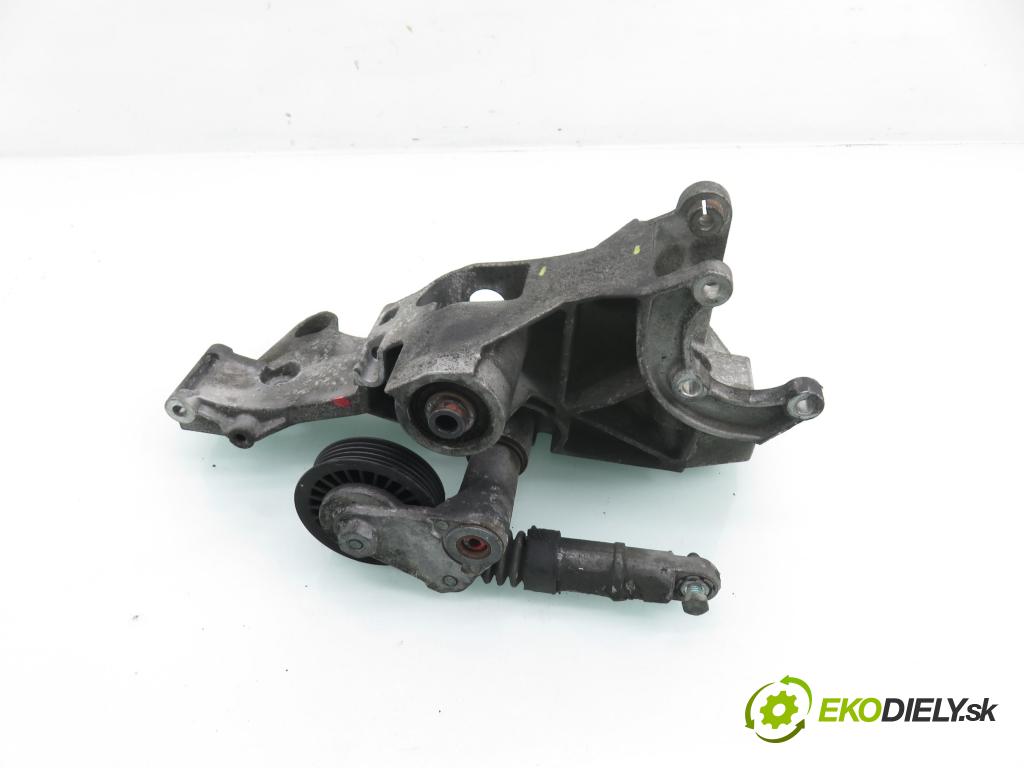 AUDI A4 (8E2, B6) SEDAN 2002 96,00 1.9 TDI PD 130 - AWX 1896,00 Uchytenie alternátora 038903143AE