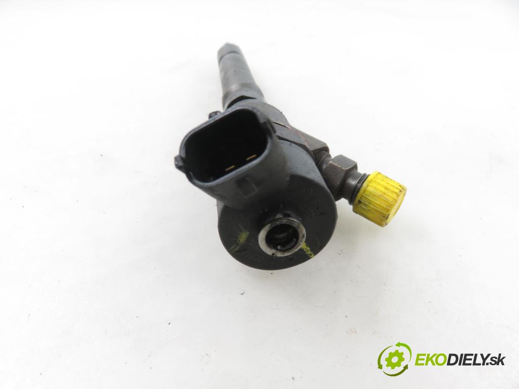 HYUNDAI ACCENT II (LC) LIFTBACK 2004 60,00 1.5 CRDi - D3EA 1493,00 vstrekovač 3380027900 ; 0445110126 (Vstrekovač paliva)