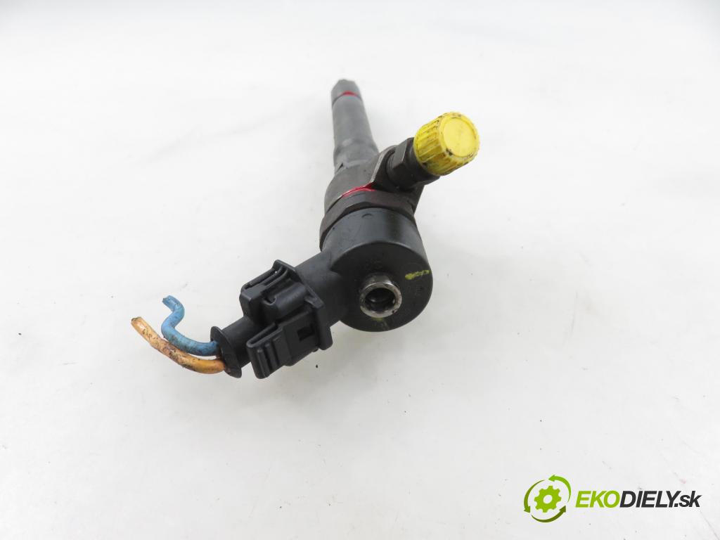 HYUNDAI ACCENT II (LC) LIFTBACK 2004 60,00 1.5 CRDi - D3EA 1493,00 vstrekovač 3380027900 ; 0445110126 (Vstrekovač paliva)