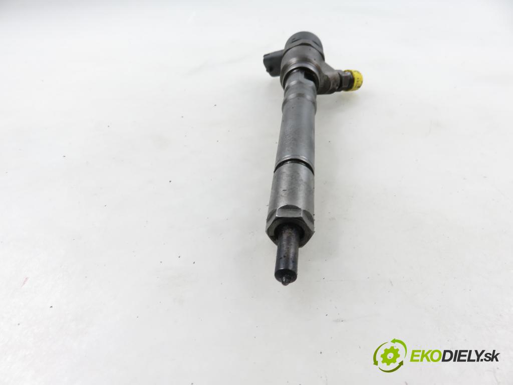 HYUNDAI ACCENT II (LC) LIFTBACK 2004 60,00 1.5 CRDi - D3EA 1493,00 vstrekovač 3380027900 ; 0445110126 (Vstrekovač paliva)