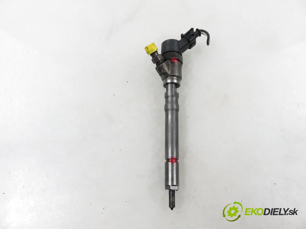 HYUNDAI ACCENT II (LC) LIFTBACK 2004 60,00 1.5 CRDi - D3EA 1493,00 vstrekovač 3380027900 ; 0445110126 (Vstrekovač paliva)