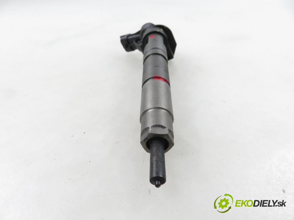 HONDA ACCORD VIII (CU) SEDAN 2009 110,00 2.2 i-DTEC (CU3) - N22B1 2199,00 vstrekovač 0445116006 ; 16450RL0G01 (Vstrekovač paliva)