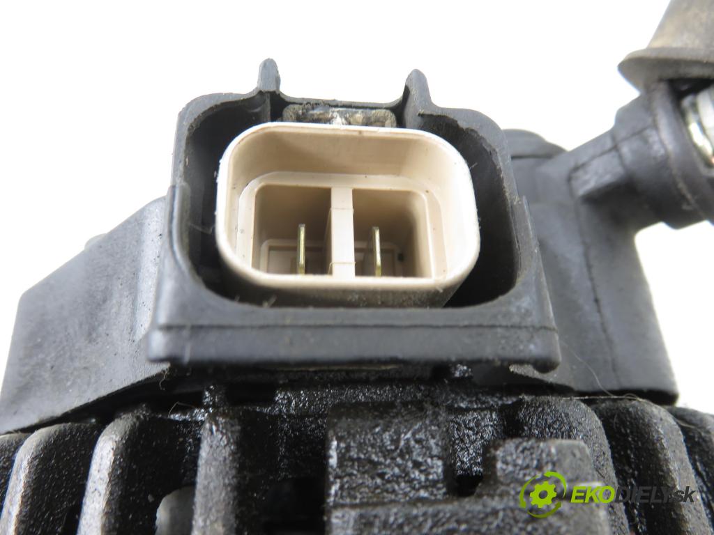 HYUNDAI SANTA FÉ I (SM) SUV 2004 127,00 2.7 V6 4x4 - G6BA 2656,00 Alternátor 3730037405 ; 2655516 (Alternátor)