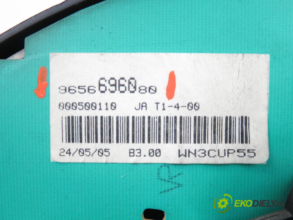 PEUGEOT PARTNER Skrzynia (5_, G_) FURGON 2005 51,00 1.9 D - WJY (DW8B) 1868,00 Prístrojovka elektrický 9656696080
