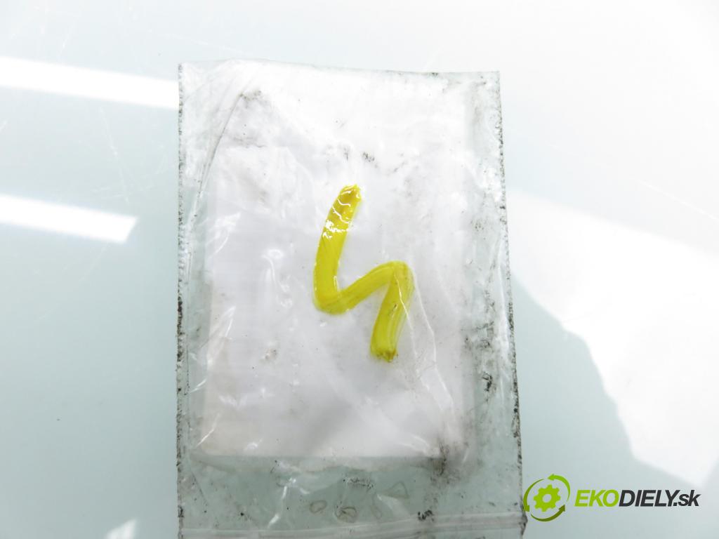 OPEL ZAFIRA B (A05) MINIVAN 2005 88,00 1.9 CDTI 8V 120 - Z 19 DT 1910,00 vstrekovač 0445110165 (Vstrekovač paliva)