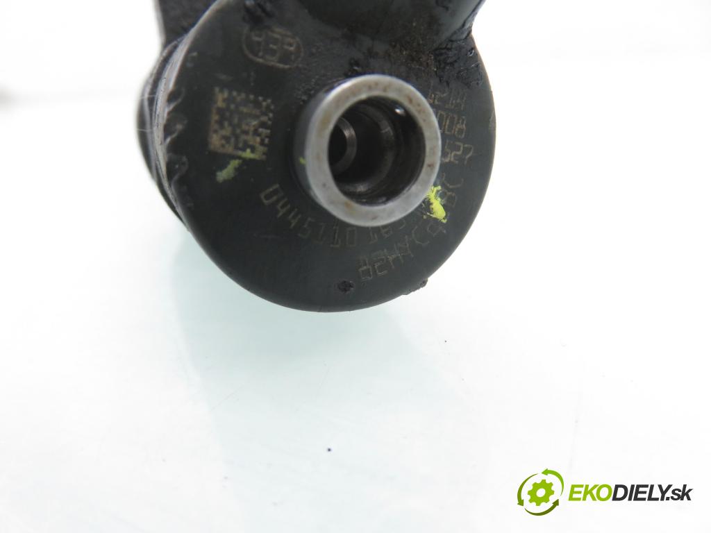 OPEL ZAFIRA B (A05) MINIVAN 2005 88,00 1.9 CDTI 8V 120 - Z 19 DT 1910,00 vstrekovač 0445110165 (Vstrekovač paliva)