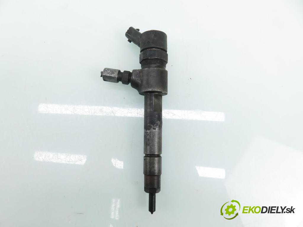 OPEL ZAFIRA B (A05) MINIVAN 2005 88,00 1.9 CDTI 8V 120 - Z 19 DT 1910,00 vstrekovač 0445110165 (Vstrekovač paliva)