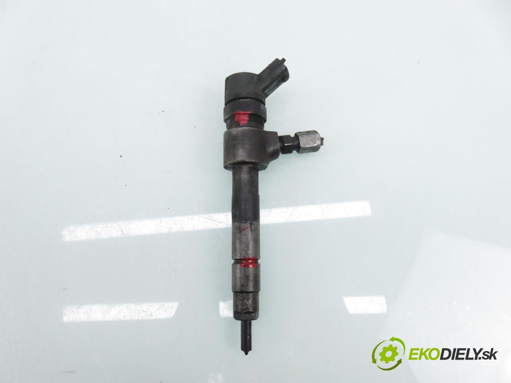 OPEL ZAFIRA B (A05) MINIVAN 2005 88,00 1.9 CDTI 8V 120 - Z 19 DT 1910,00 vstrekovač 0445110165 (Vstrekovač paliva)