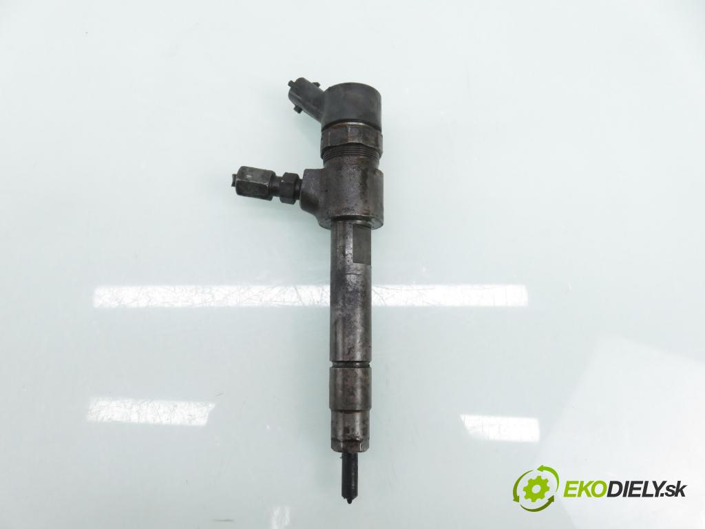 OPEL ZAFIRA B (A05) MINIVAN 2005 88,00 1.9 CDTI 8V 120 - Z 19 DT 1910,00 vstrekovač 0445110165 (Vstrekovač paliva)