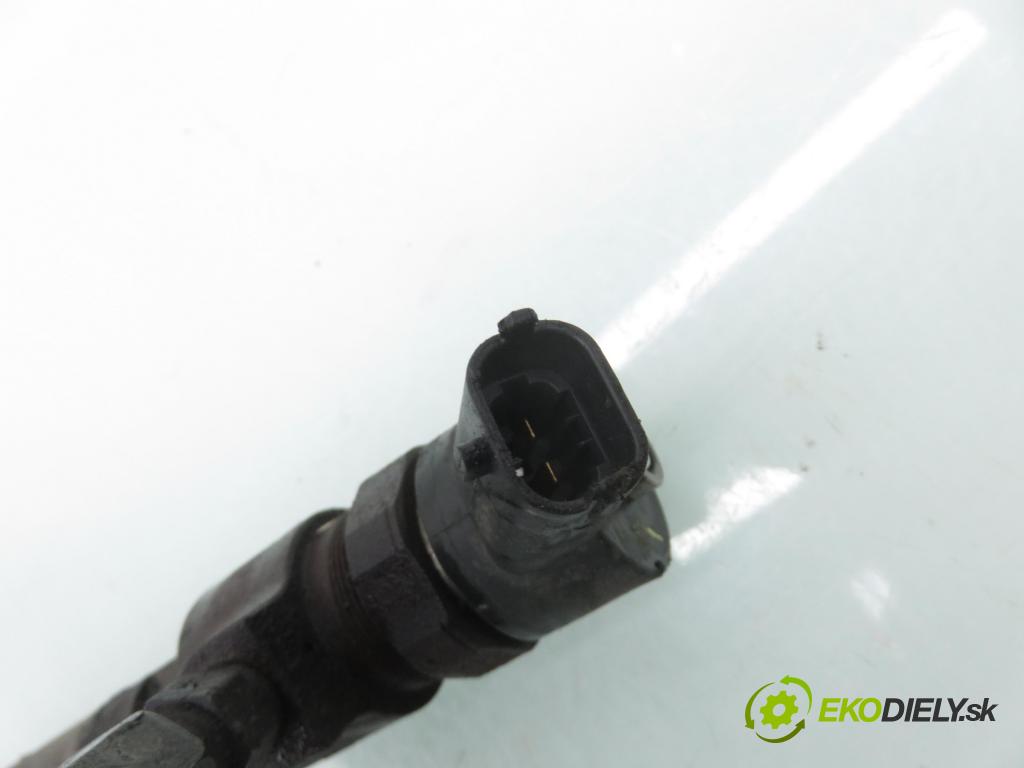 OPEL ZAFIRA B (A05) MINIVAN 2005 88,00 1.9 CDTI 8V 120 - Z 19 DT 1910,00 vstřikovač 0445110165 (Vstřikovač paliva)