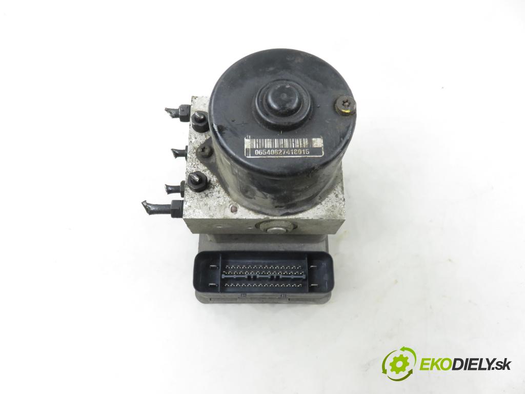 AUDI A3 (8L1) HB 2001 75,00 1.6 - AVU 1595,00 Pumpa ABS 1C0907379E ; 10096003133 (Pumpa ABS)