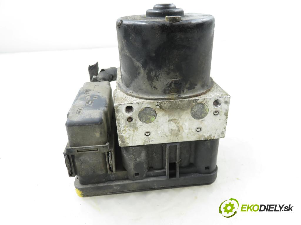 AUDI A3 (8L1) HB 2001 75,00 1.6 - AVU 1595,00 Pumpa ABS 1C0907379E ; 10096003133 (Pumpa ABS)