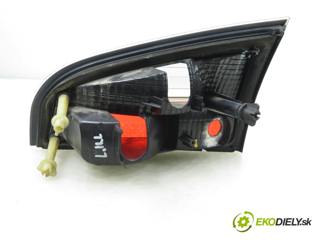 FORD S-MAX (WA6) MINIVAN 2007 92,00 1.8 TDCi 125 - QYWA 1753,00 světlo levé zadní kufr 6M2113A603AK