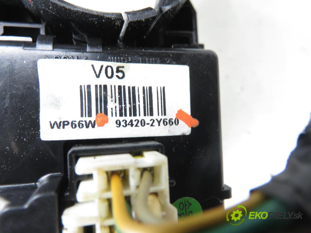 HYUNDAI i40 CW (VF) KOMBI 2012 100,00 1.7 CRDi 136 - D4FD 1685,00 PAKA/ŘAZENÍ/SADA: 934202Y660 ; 3753MA2211