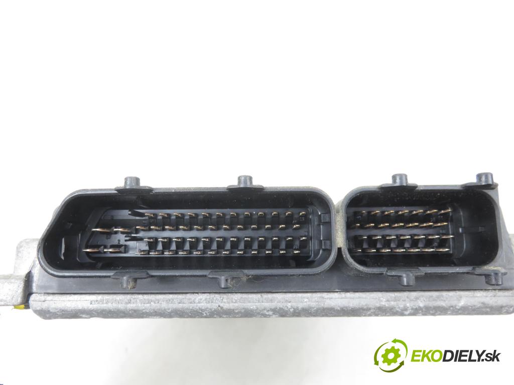 VW LUPO (6X1, 6E1) HB 1999 44,00 1.7 SDI - AKU 1716,00 Riadiaca jednotka Motor 038906013L ; 0281001748