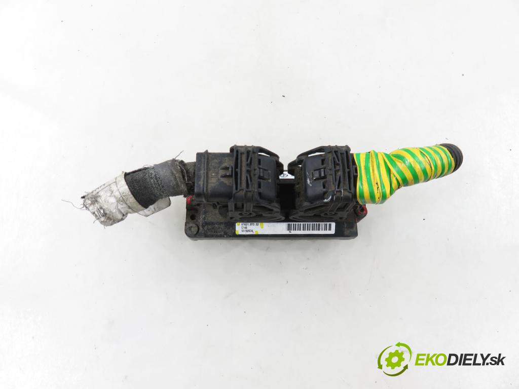 FIAT PANDA (169_) HB 2003 40,00 1.1 54 - 187 A1.000 1108,00 Riadiaca jednotka Motor 55192634 ; 6160107002