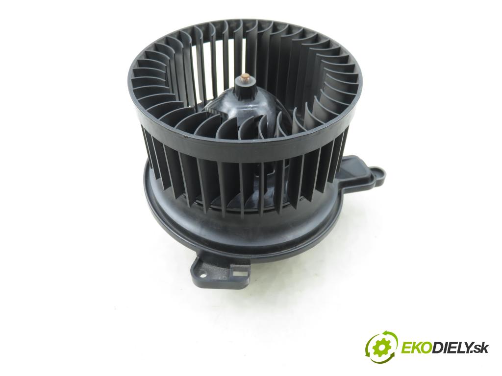 PEUGEOT PARTNER Skrzynia (5_, G_) FURGON 2005 51,00 1.9 D - WJY (DW8B) 1868,00 Ventilátor vetráku 7790028