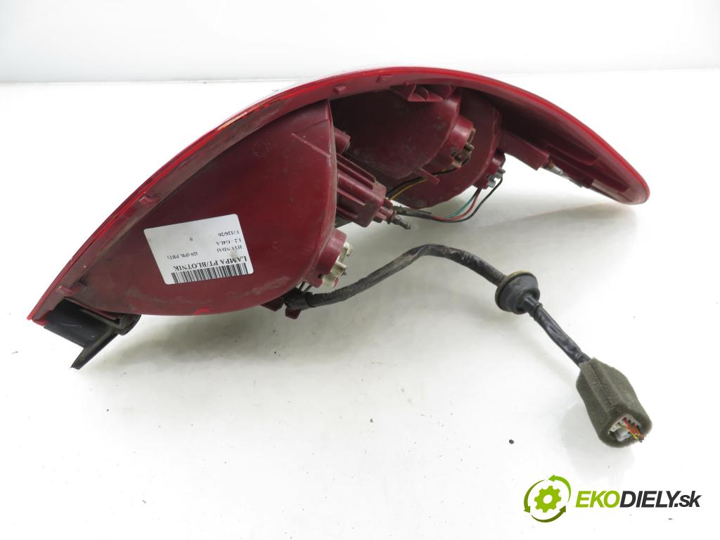 HYUNDAI i20 (PB, PBT) HB 2009 57,00 1.2 - G4LA 1248,00 Svetlo pravé zadné 924021J000