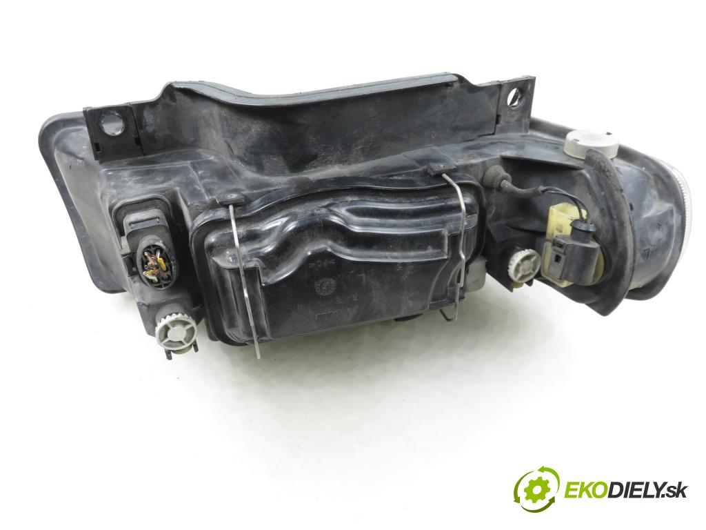 SEAT LEON (1M1) HB 2001 92,00 1.8 20V - AGN 1781,00 Svetlo LP 1M1941001D