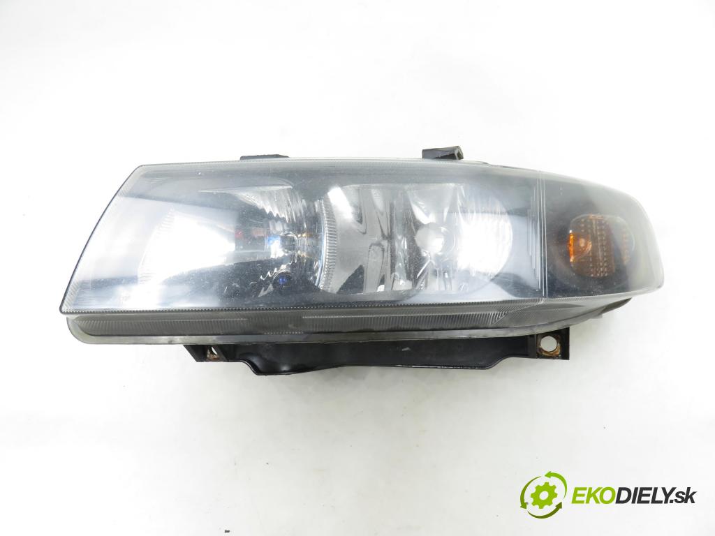 SEAT LEON (1M1) HB 2001 92,00 1.8 20V - AGN 1781,00 Svetlo LP 1M1941001D