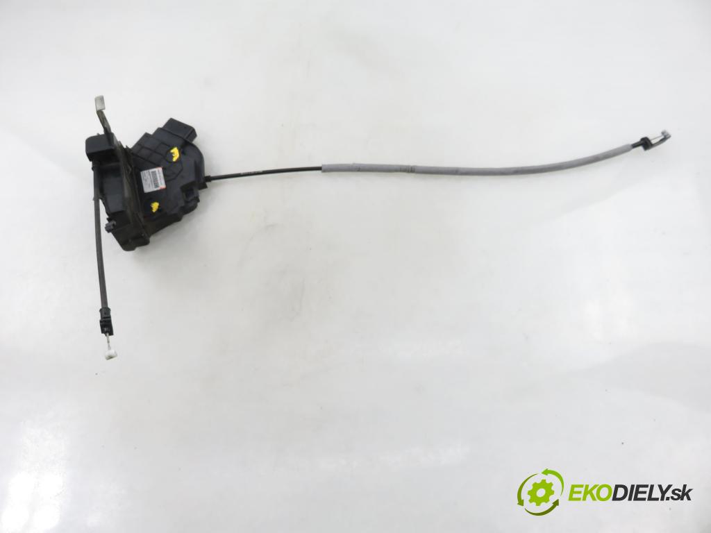 FORD S-MAX (WA6) MINIVAN 2007 92,00 1.8 TDCi 125 - QYWA 1753,00 zámok 6M2AR21813EB