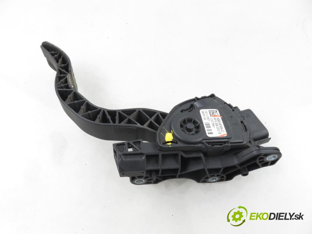 FORD S-MAX (WA6) MINIVAN 2007 92,00 1.8 TDCi 125 - QYWA 1753,00 Potenciometer plynu 6G929F836JC ; 6PV00922010 (Potenciometer plynového pedálu)