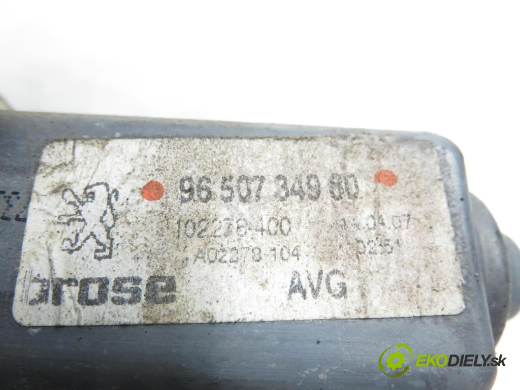 PEUGEOT 607 (9D, 9U) SEDAN 2004 98,00 2.2 HDI - 4HX (DW12TED4/FAP) 2179,00 Mechanizmus okien 9650734980