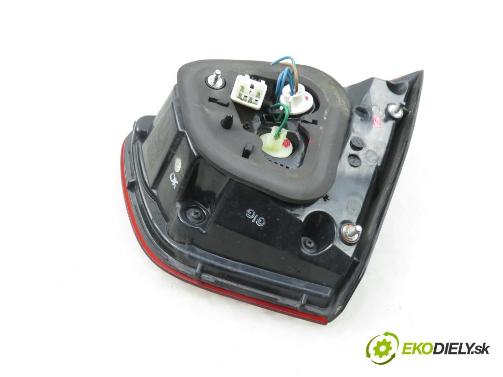 KIA RIO III (UB) HB 2012 55,00 1.1 CRDi - D3FA 1120,00 Svetlo ľavé zadné kufor 924031W2