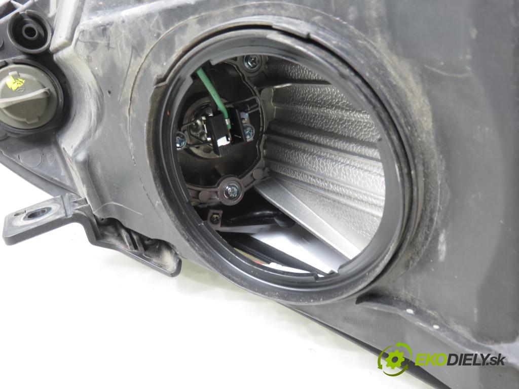 KIA RIO III (UB) HB 2012 55,00 1.1 CRDi - D3FA 1120,00 Svetlo LP 921011WXXX