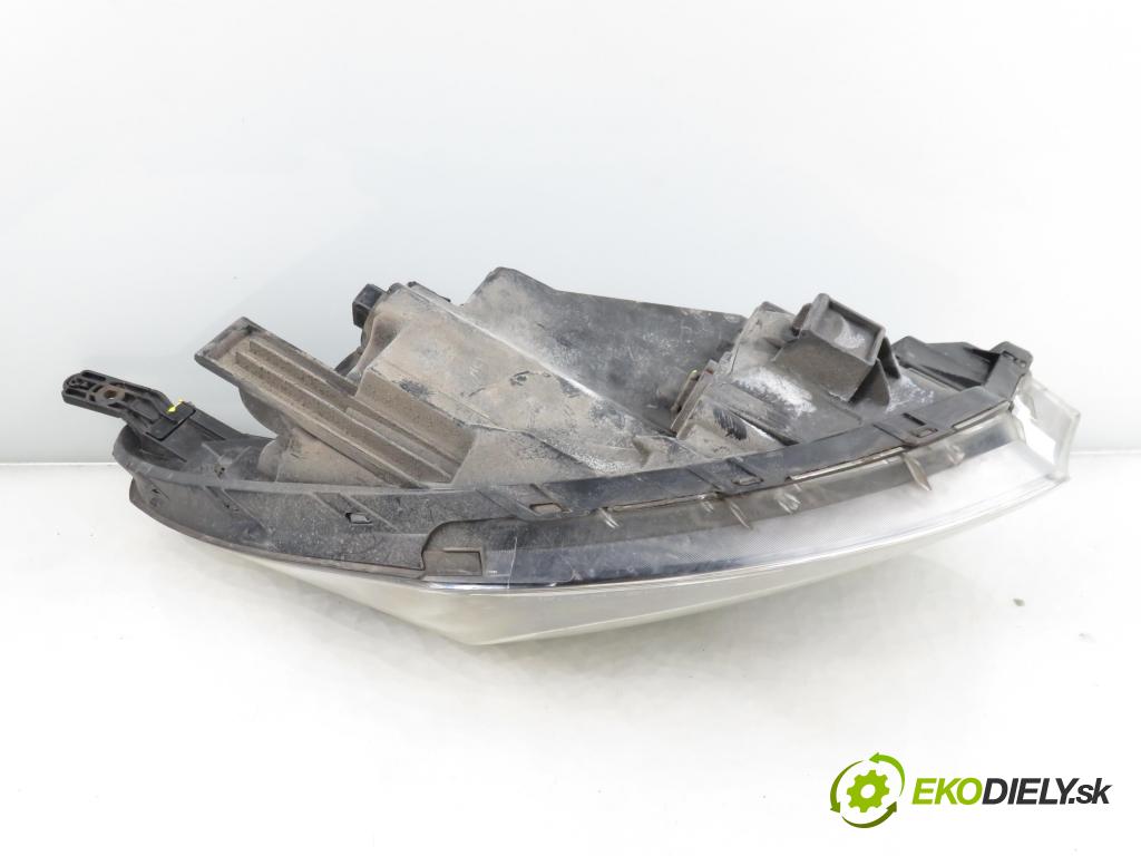 KIA RIO III (UB) HB 2012 55,00 1.1 CRDi - D3FA 1120,00 Svetlo LP 921011WXXX