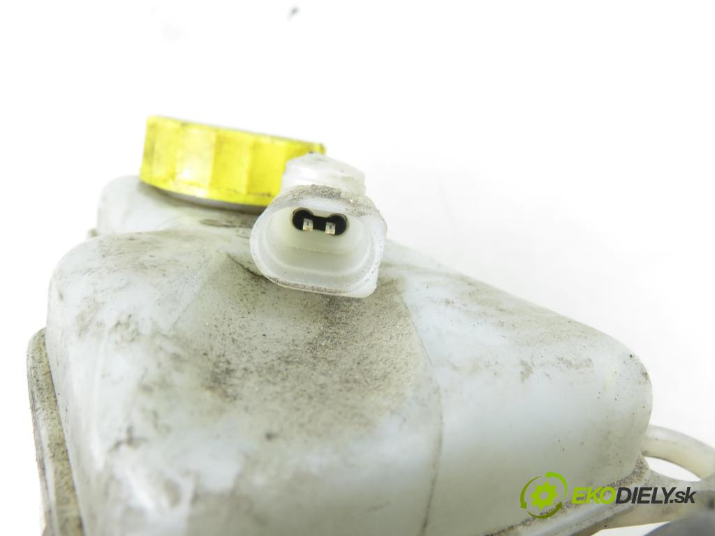 SKODA ROOMSTER (5J) HB 2010 51,00 1.4 TDI - BNM 1422,00 Posilovač 6Q1614105AH (Servočerpadlo)