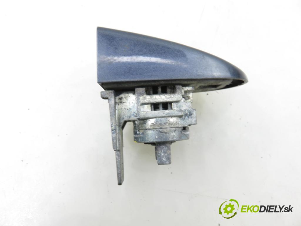 FORD S-MAX (WA6) MINIVAN 2007 92,00 1.8 TDCi 125 - QYWA 1753,00 spinačka / zámky 3M5135880AC