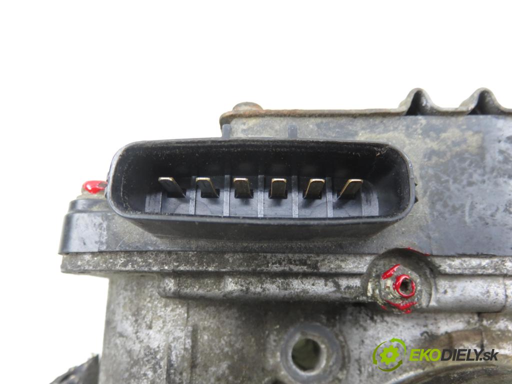 MITSUBISHI OUTLANDER II (CW_W) SUV 2008 125,00 2.4 MIVEC 4WD (CW5W) - 4B12 2360,00 Škrtiaca klapka  (Škrtiaca klapka)