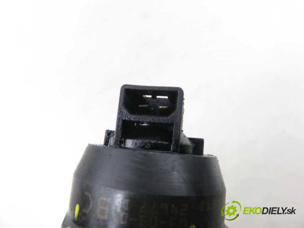 SEAT IBIZA III (6L1) HB 2003 74,00 1.9 TDI - ATD 1896,00 Vstrekovač 038130073AJ ; 0414720037 (Vstrekovač paliva)