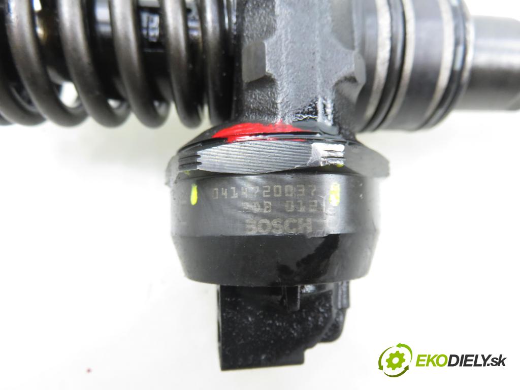 SEAT IBIZA III (6L1) HB 2003 74,00 1.9 TDI - ATD 1896,00 Vstrekovač 038130073AJ ; 0414720037 (Vstrekovač paliva)