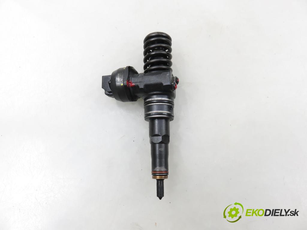 SKODA FABIA I Combi (6Y5) KOMBI 2003 74,00 1.9 TDI - ATD 1896,00 Vstrekovač 038130073AJ ; 0414720037 (Vstrekovač paliva)