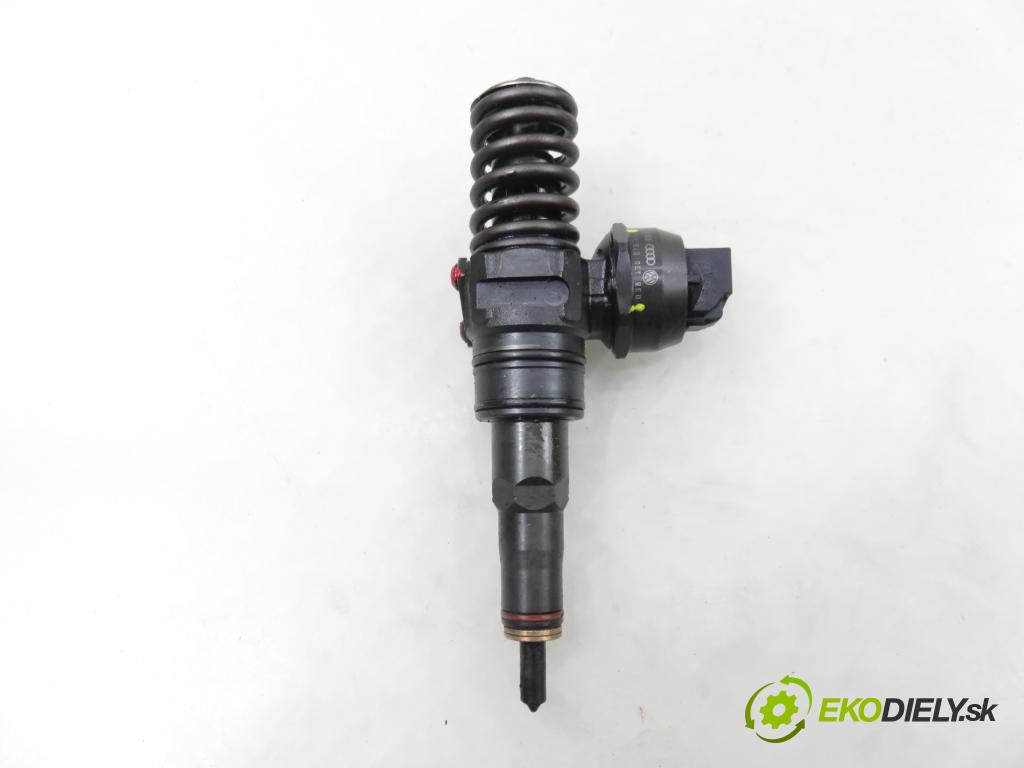 SKODA FABIA I Combi (6Y5) KOMBI 2003 74,00 1.9 TDI - ATD 1896,00 vstříkovač 038130073AJ ; 0414720037 (Vstřikovač paliva)