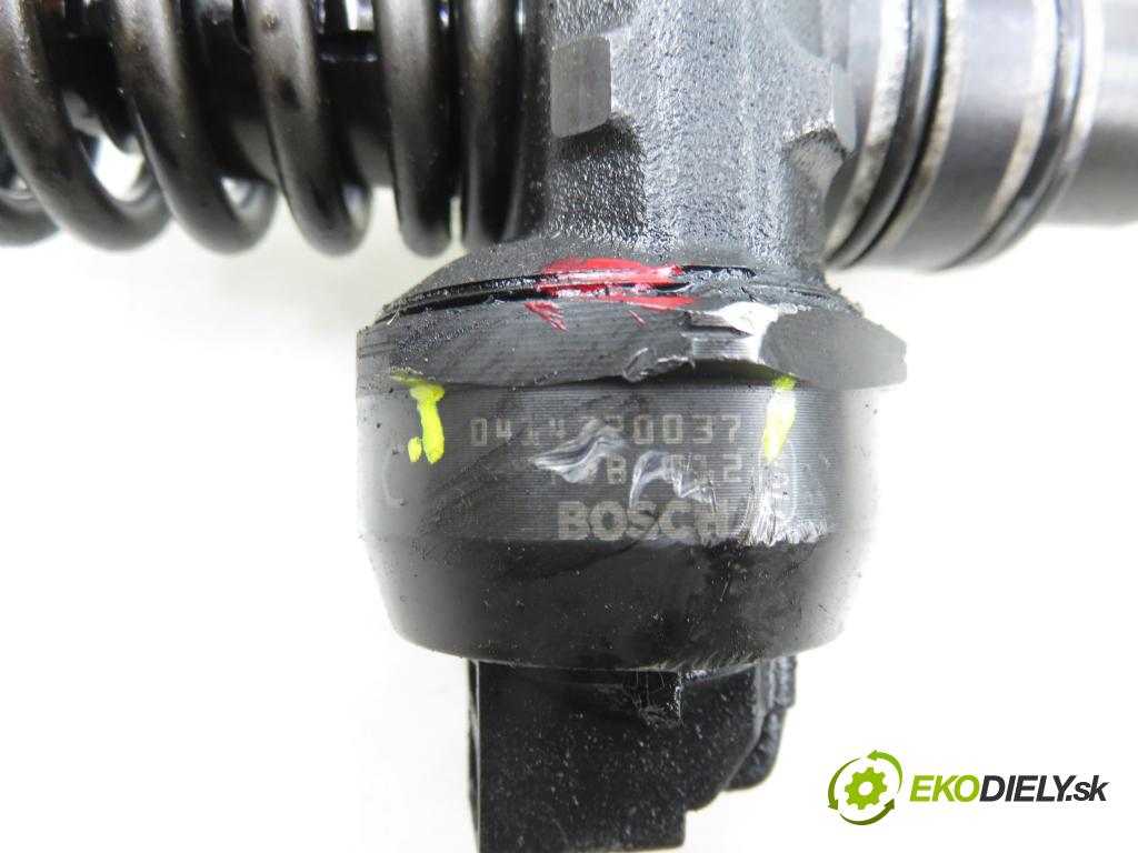 SEAT IBIZA III (6L1) HB 2003 74,00 1.9 TDI - ATD 1896,00 vstříkovač 038130073AJ ; 0414720037 (Vstřikovač paliva)