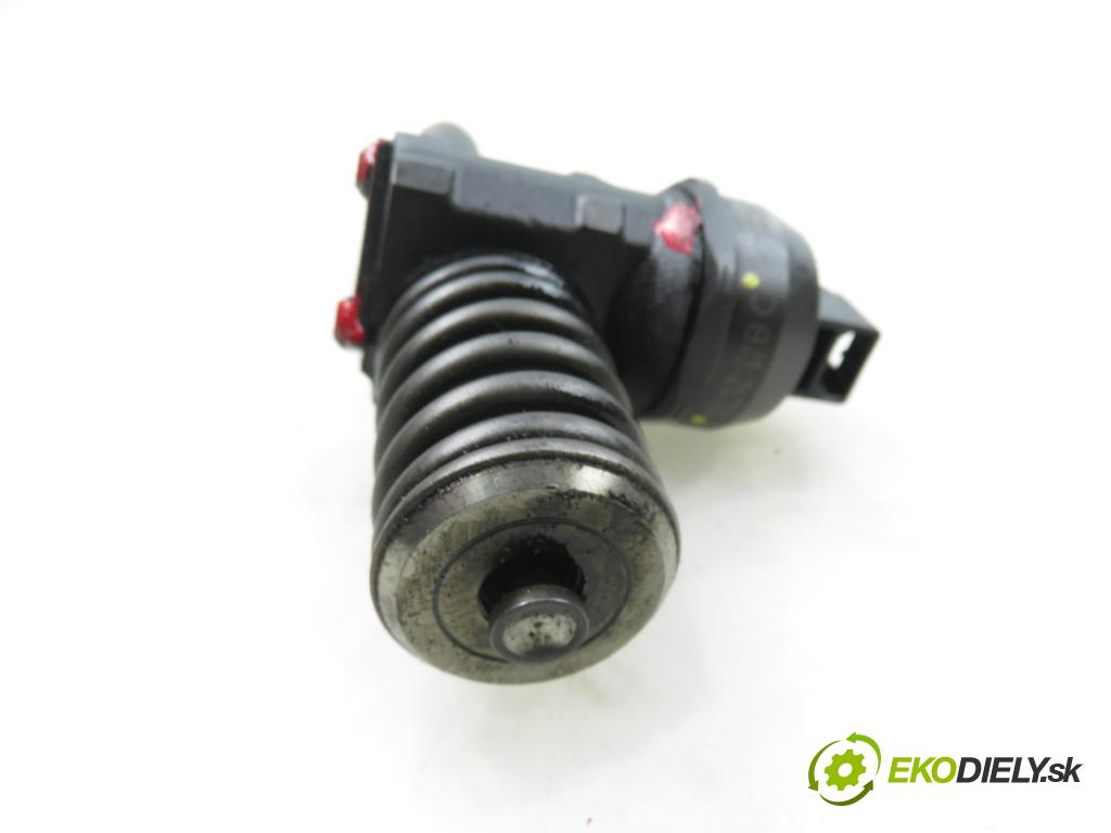 SEAT IBIZA III (6L1) HB 2003 74,00 1.9 TDI - ATD 1896,00 vstříkovač 038130073AJ ; 0414720037 (Vstřikovač paliva)