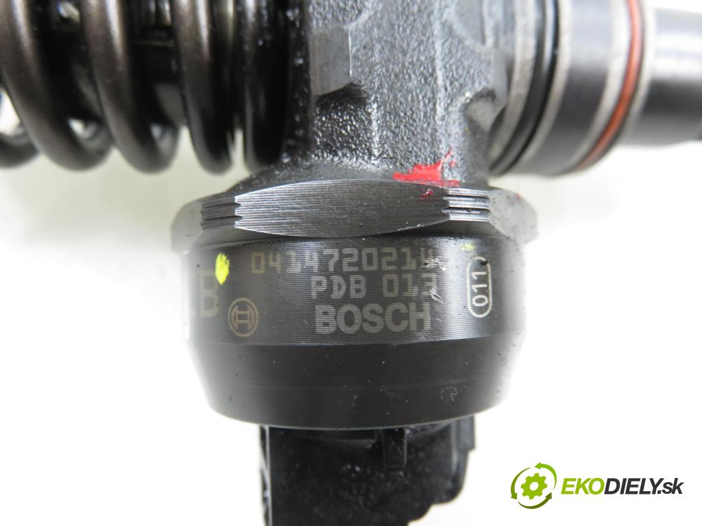 AUDI A4 (8E2, B6) SEDAN 2002 96,00 1.9 TDI PD 130 - AWX 1896,00 vstříkovač 038130073AR ; 0414720214 (Vstřikovač paliva)