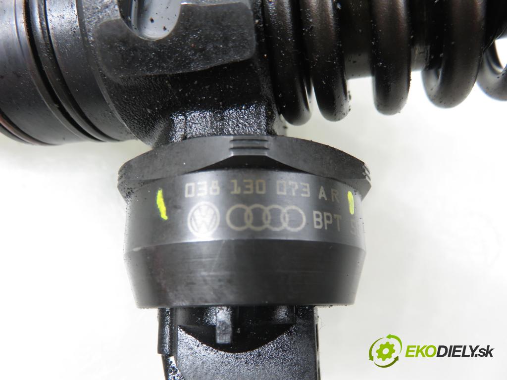 AUDI A4 (8E2, B6) SEDAN 2002 96,00 1.9 TDI PD 130 - AWX 1896,00 vstříkovač 038130073AR ; 0414720214 (Vstřikovač paliva)