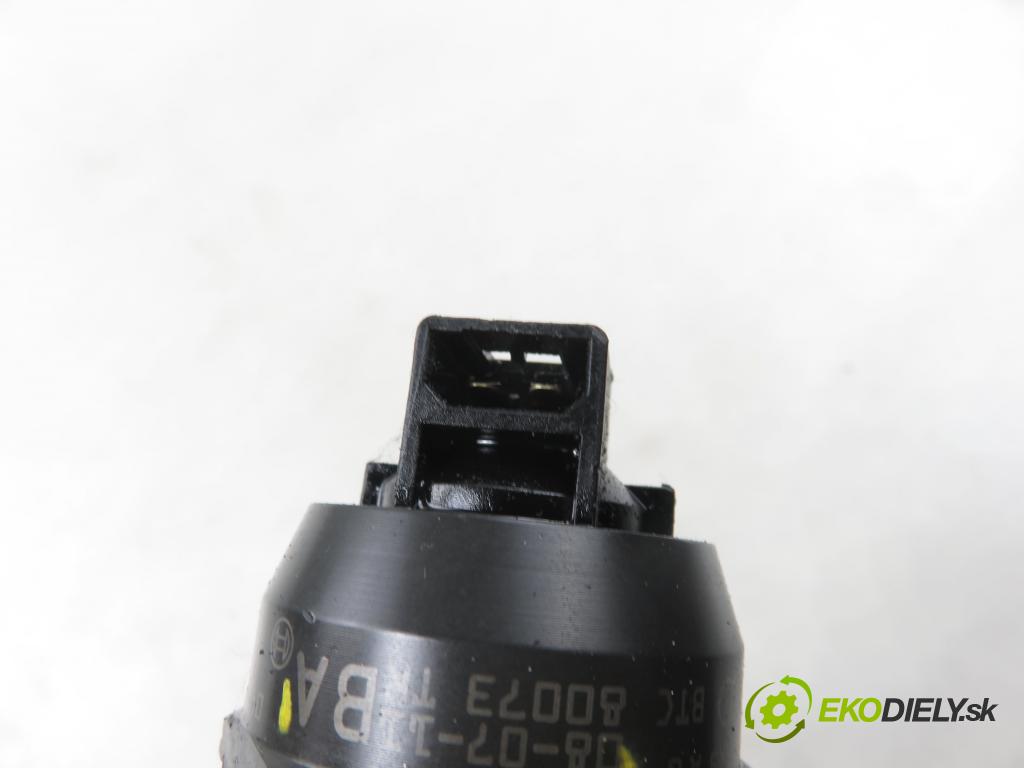 AUDI A3 (8P1) HB 2003 77,00 1.9 TDI PD 105 - BKC 1896,00 Vstrekovač 038130073AG ; 0414720215 (Vstrekovač paliva)