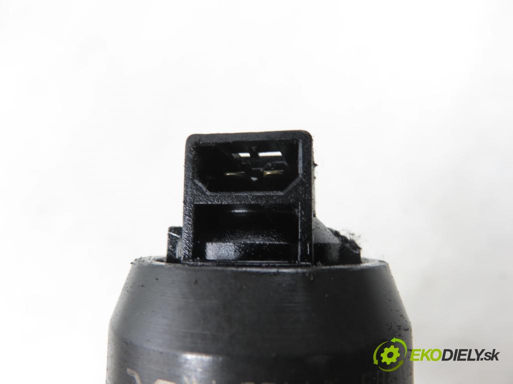 SKODA FABIA I Combi (6Y5) KOMBI 2003 74,00 1.9 TDI - ATD 1896,00 vstříkovač 038130073AJ ; 0414720037 (Vstřikovač paliva)