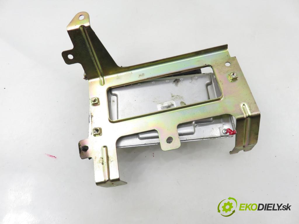 KIA PICANTO (BA) HB 2004 48,00 1.1 - G4HG 1086,00 Riadiaca jednotka Motor 3911002045 ; 9030930494F