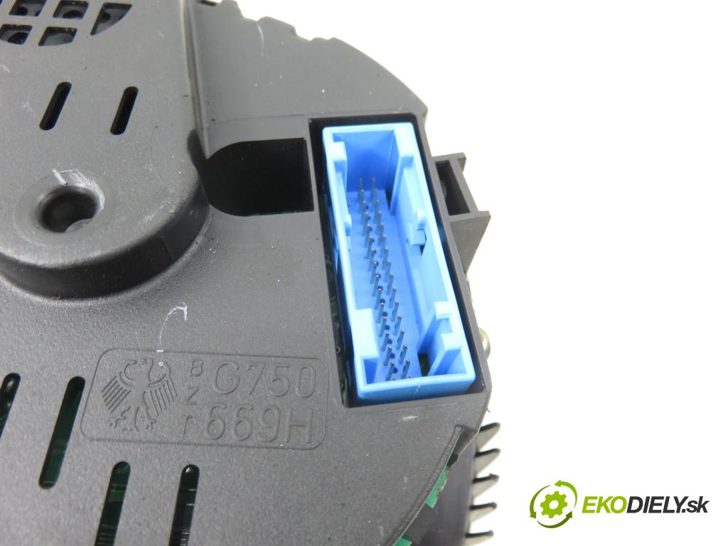 VW BORA (1J2) SEDAN 1999 66,00 1.9 TDI 90 - ALH 1896,00 Prístrojovka elektrický 1J0919881D