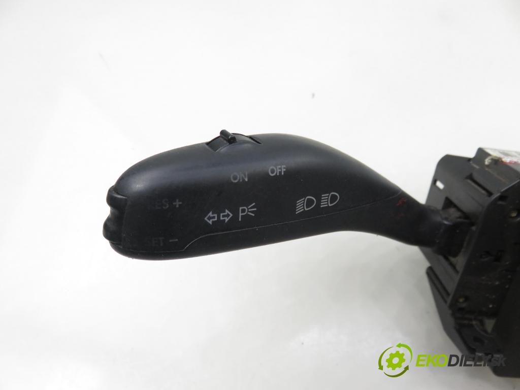 SEAT IBIZA III (6L1) HB 2005 47,00 1.2 12V - AZQ 1198,00 páčka/prepínač 6Q0953503BG ; 203261 ; 283396