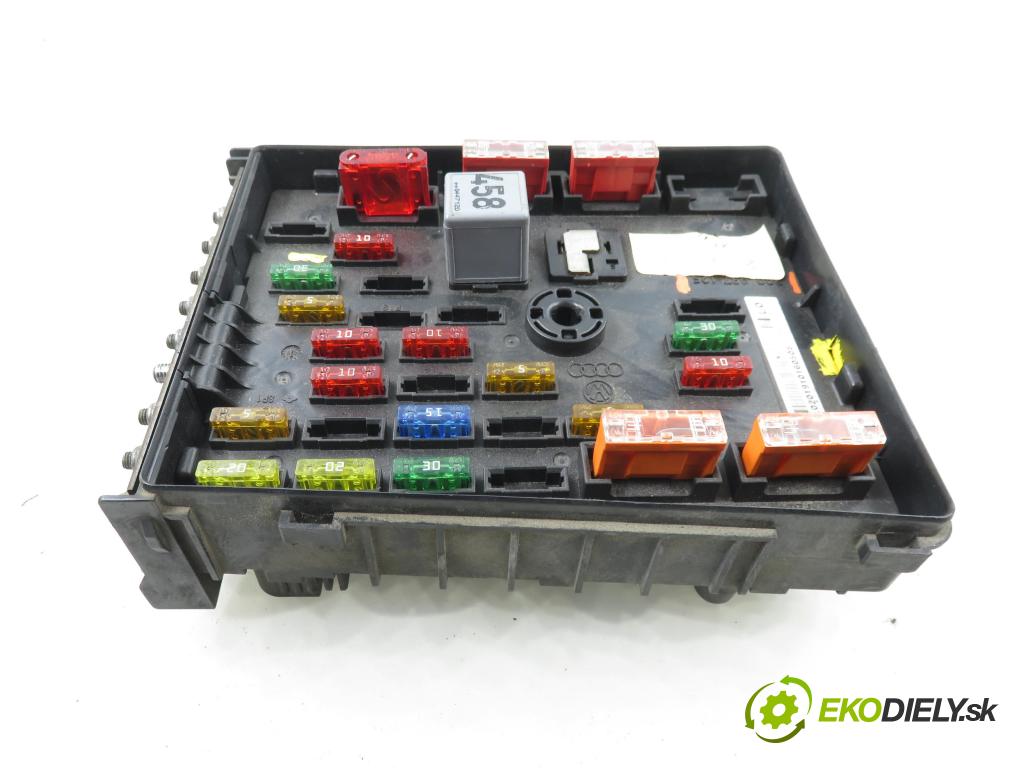 VW PASSAT B6 (3C2) SEDAN 2005 77,00 1.9 TDI PD 105 - BKC 1896,00 MODUL BSI 3C0937125