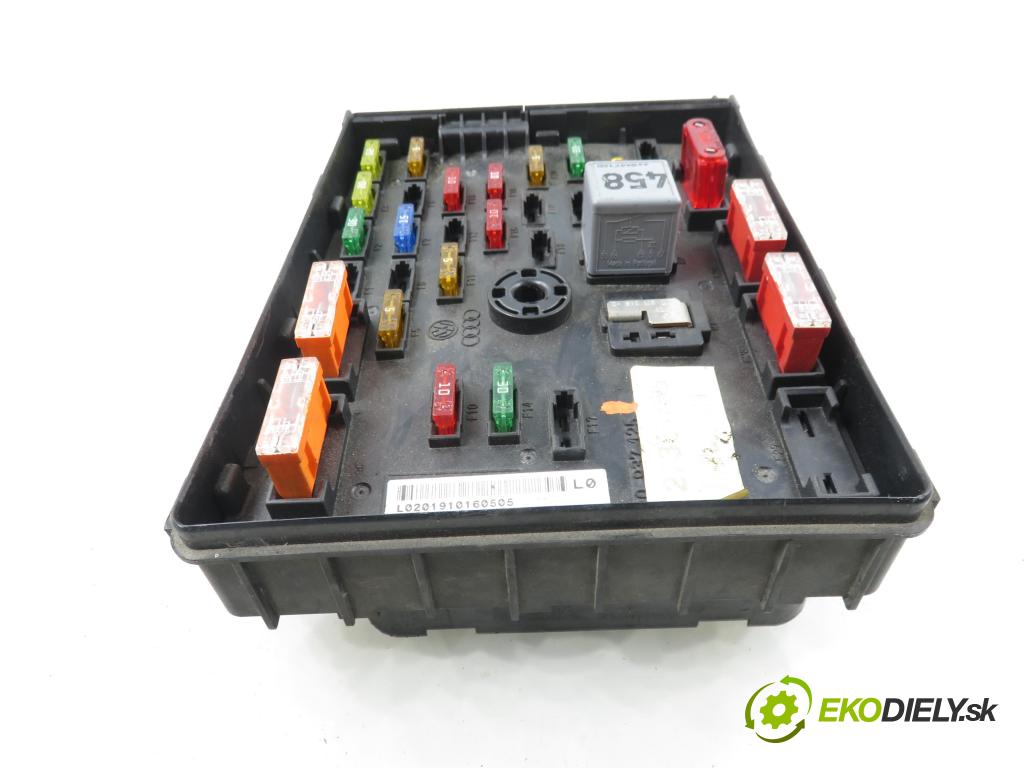 VW PASSAT B6 (3C2) SEDAN 2005 77,00 1.9 TDI PD 105 - BKC 1896,00 MODUL BSI 3C0937125